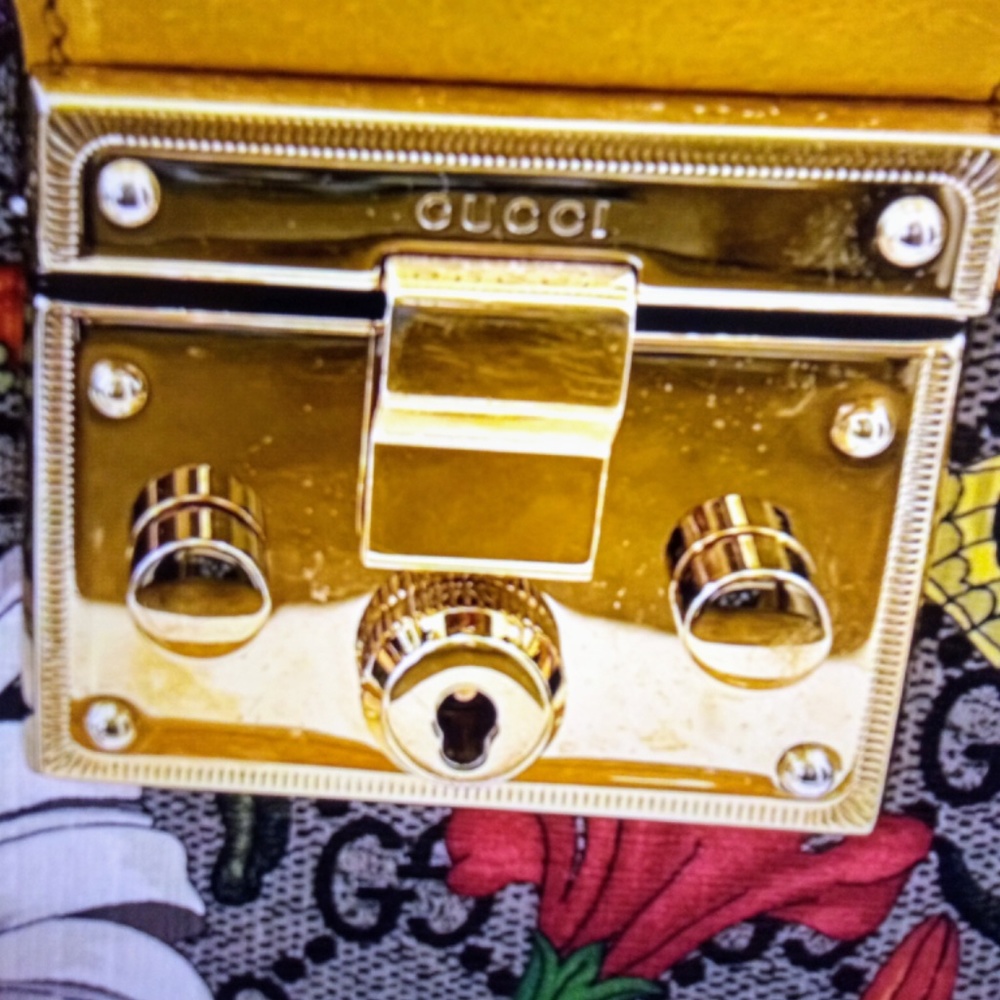 GUCCI GG SUPREME MONOGRAM FLORA BAMBOO PADLOCK BAG - Picture 8 of 13